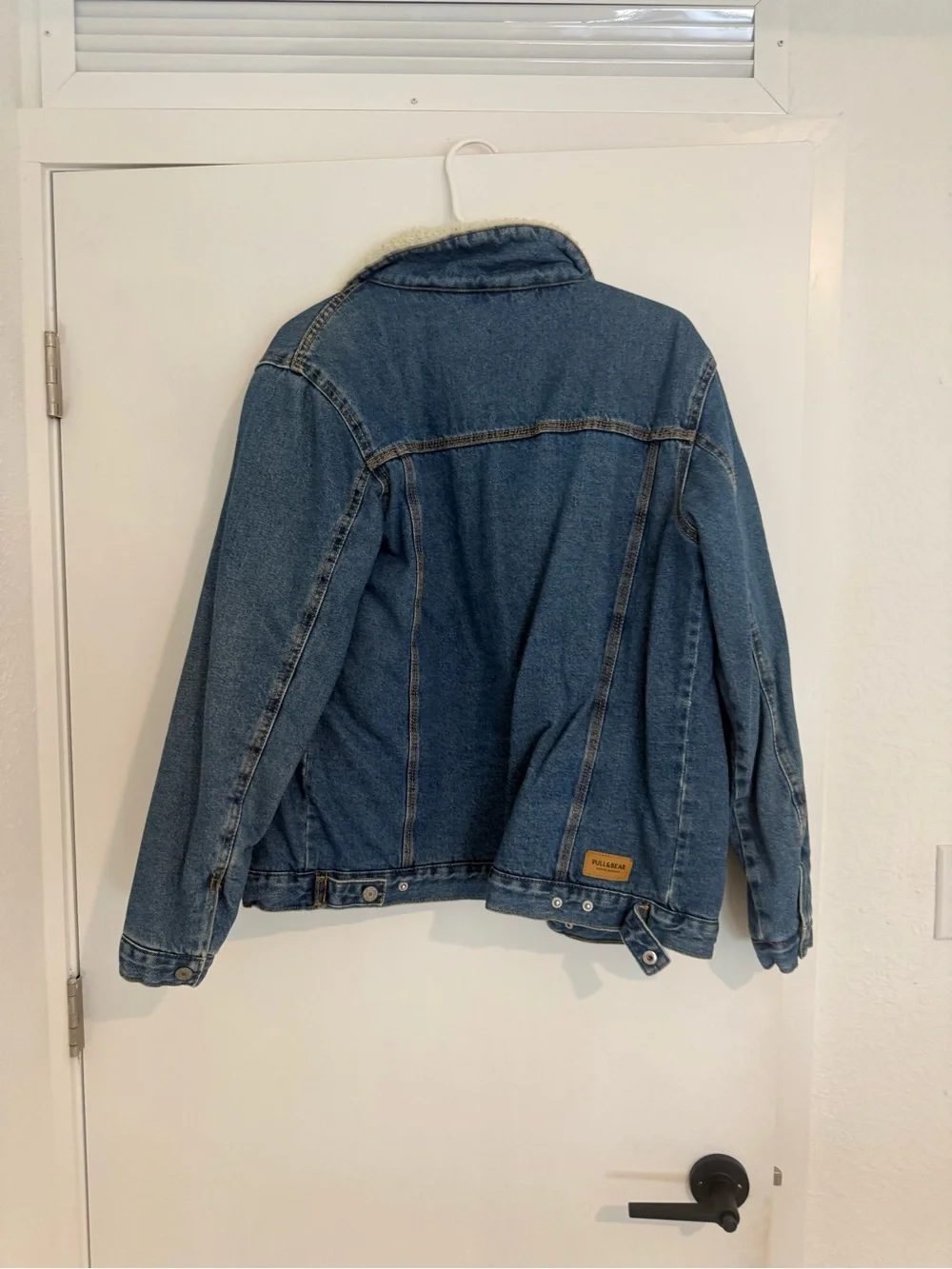 Pull&Bear Blue Denim Jacket with Cream Sherpa Lining